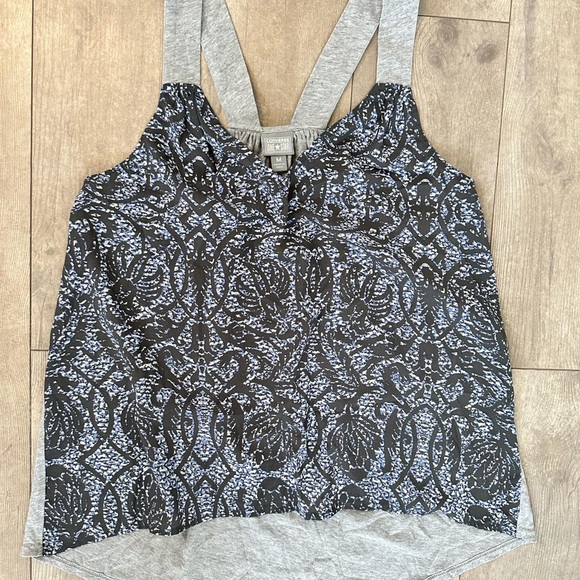 Converse women’s medium flowy tank blouse - Picture 12 of 14